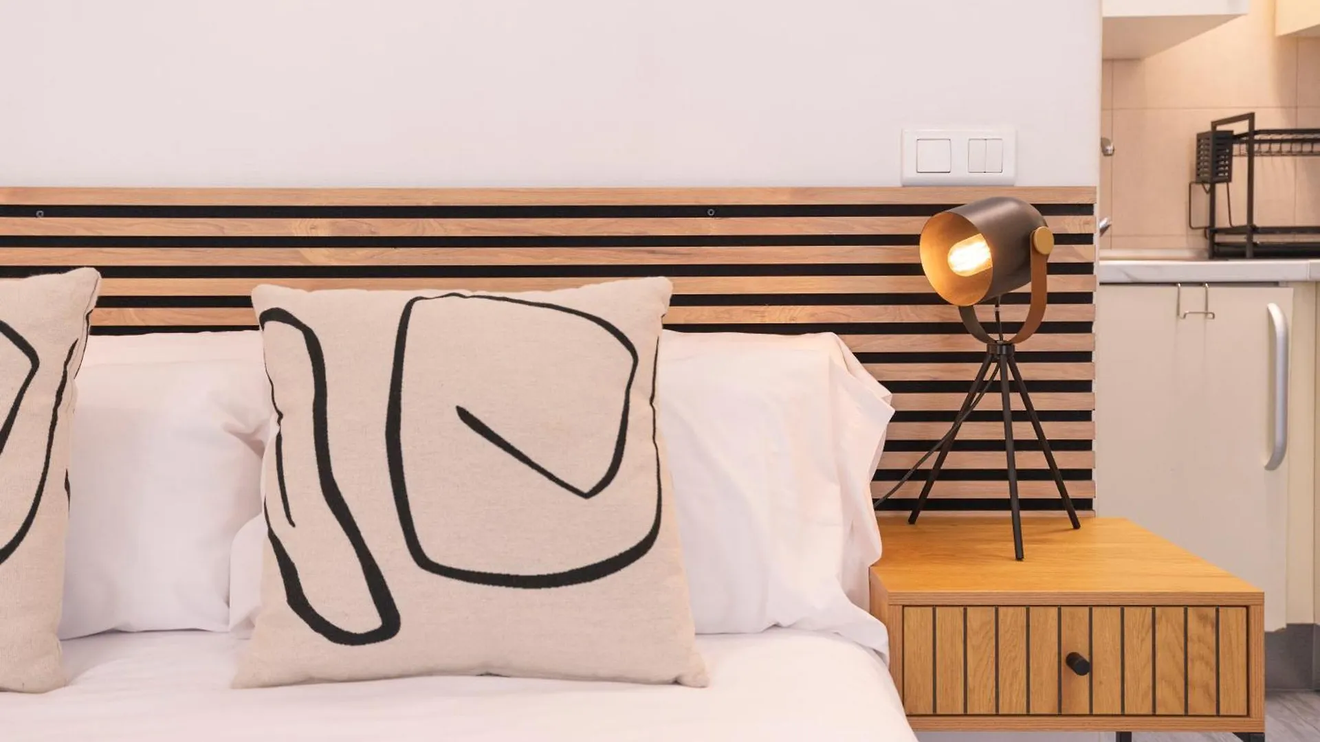 Don'Tworry Estudio Malaga Apartment